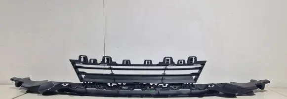 BMW iX Front bumper lower grill 51117386152