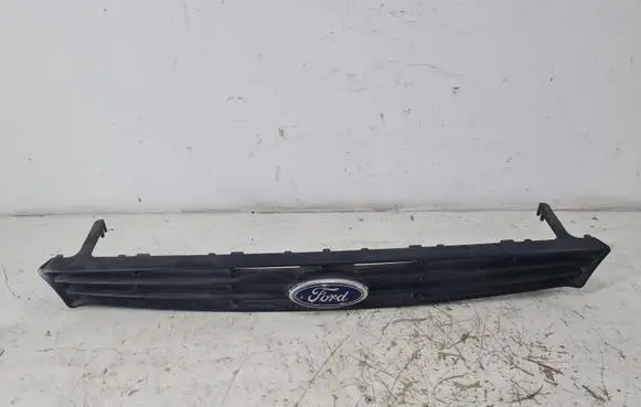 Ford Focus Front bumper upper radiator grill 98AB8200A