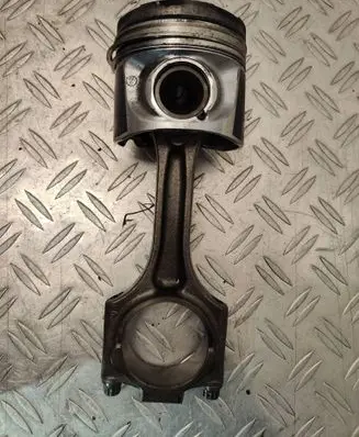 Volvo XC60 Piston with connecting rod 81l123