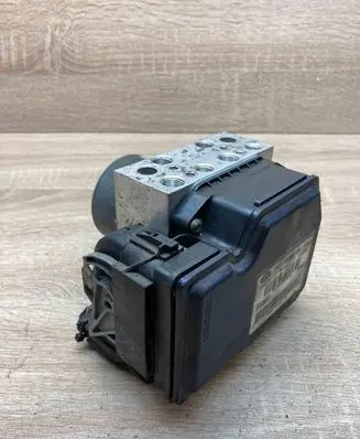 Ford Mondeo MK IV ABS Pump 8G912C405AB