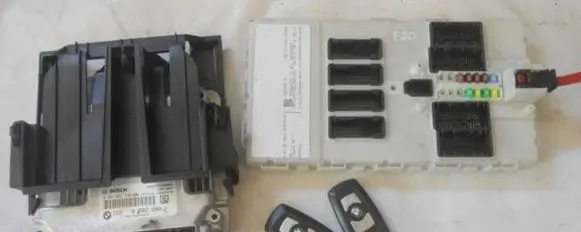 BMW 1 F20 F21 Engine ECU kit and lock set 9381099 0281031298 8582280