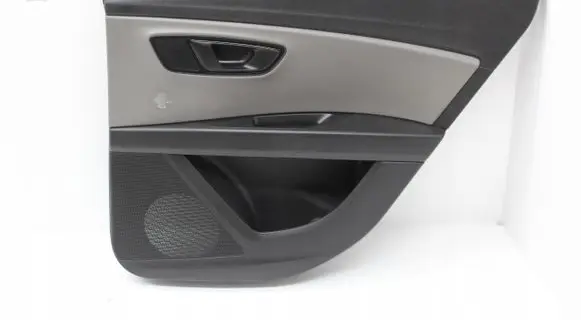 Seat Leon (5F) Rear door card trim 