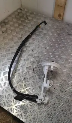 Volkswagen Tiguan Fuel level sensor 5n0919673j
