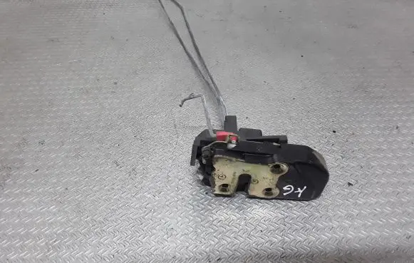 Jeep Grand Cherokee (WJ) Rear door lock