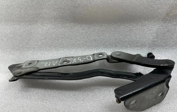 Audi A8 S8 D3 4E Tailgate/trunk/boot hinge 4E0827299d