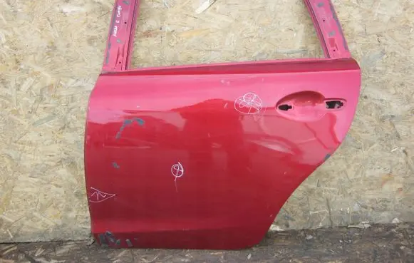 Mazda 6 Rear door
