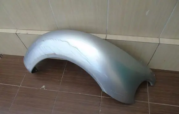 Volkswagen New Beetle Rear arch trim
