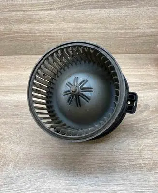 Mitsubishi Space Star Heater fan/blower 0160700260 0130111191 WITHPLUG