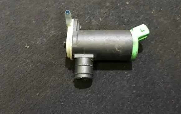 Citroen Berlingo Windscreen/windshield washer pump 90095 1FA