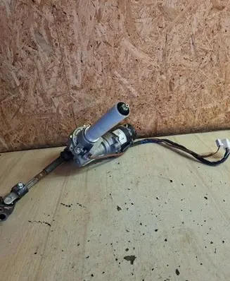 Toyota Yaris Electric power steering pump SPW1923 73302056 452000D100