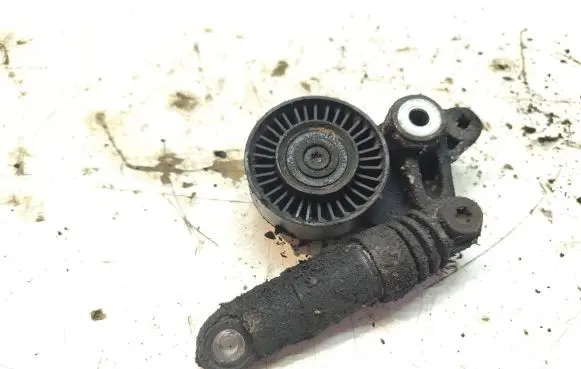 Audi A6 S6 C6 4F Alternator belt tensioner 059145201E
