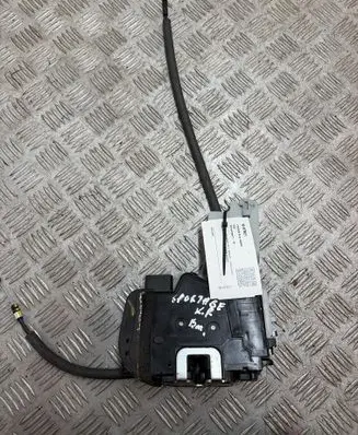 KIA Sportage Front door lock 813103U020