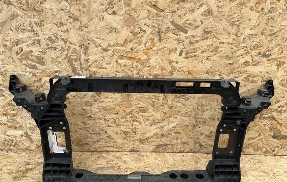 Hyundai Tucson TL Radiator support slam panel 64101D7000