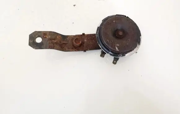 Toyota Avensis T270 Horn signal E13000026