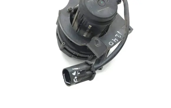 Maserati Quattroporte Secondary air pump 181197 72247204 06T139