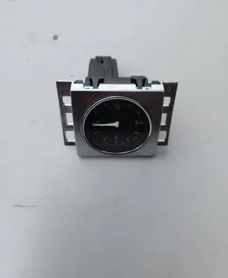Volkswagen PASSAT B7 Clock 3AA919204A 194805812