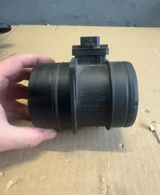 Skoda Octavia Mk2 (1Z) Mass air flow meter 03L906461A