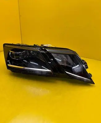 Skoda Octavia Mk3 (5E) Headlight/headlamp 5E1941016F