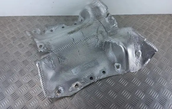 Land Rover Evoque II Exhaust heat shield K8D29B007AA