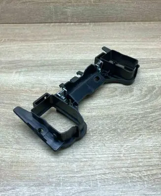Mercedes-Benz E W211 Other exterior part A2116800472