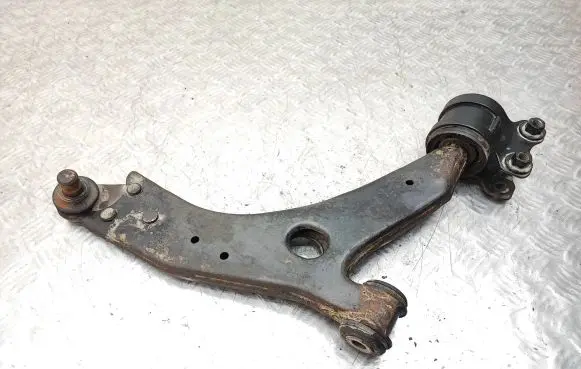 Ford Kuga I Front lower control arm/wishbone