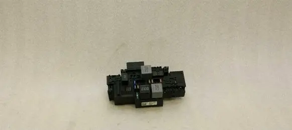 Mercedes-Benz C W205 Fuse module A2229063701
