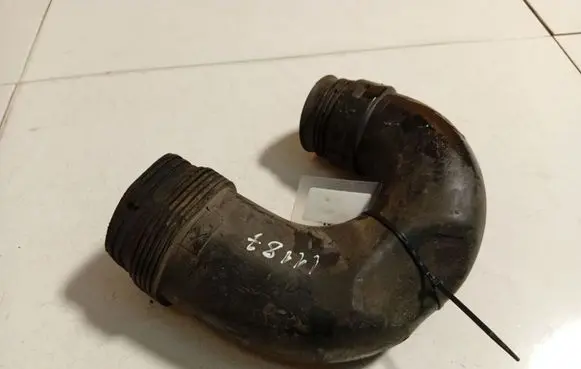 Volkswagen Sharan Air intake hose/pipe 5N0129618C