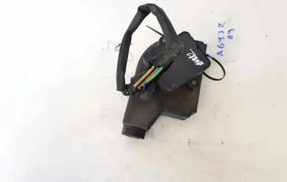 Accelerator throttle pedal