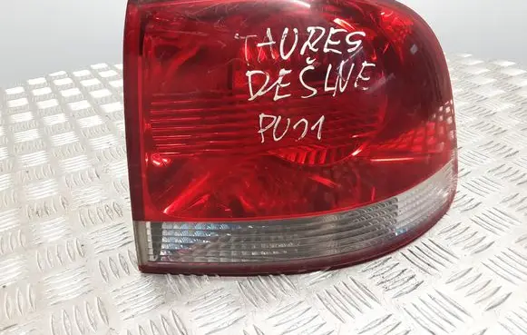Volkswagen Touareg I Rear/tail lights 28258002