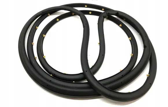 Skoda Enyaq iV Front door rubber seal 5LA837698A