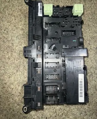 BMW X5 E53 Fuse module 8380407 8380409 8378107