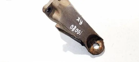 Audi A6 S6 C5 4B Engine mounting bracket 8D0399113AG