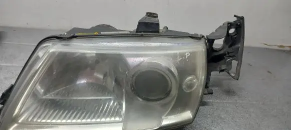 Saab 9-5 Front reflector 