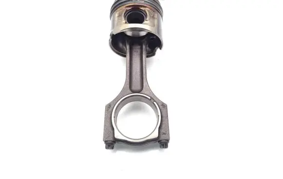 BMW X1 E84 Piston with connecting rod N47D20C