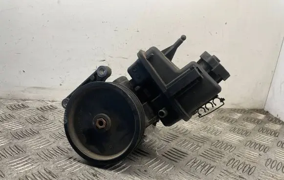 Mercedes-Benz C W204 Power steering pump 0064662601