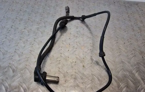 Audi A4 S4 B5 8D ABS brake wheel speed sensor 8D0927803