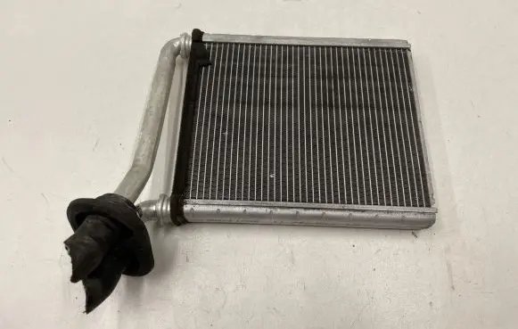 Toyota Avensis T270 Air conditioning (A/C) radiator (interior) 