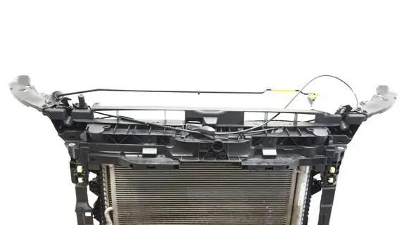 Volkswagen Golf VIII Radiator support slam panel 5WA816411C