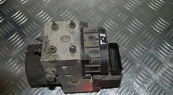 Toyota Avensis T220 ABS Pump 0265216485