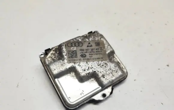 Audi Q7 4M Headlight ballast module Xenon 4M0907397AB 01155221A