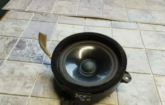 Subaru Outback Front door speaker 86301AJ000