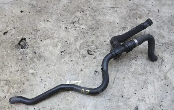 Audi A7 S7 4G Engine coolant pipe/hose 4G0122293B