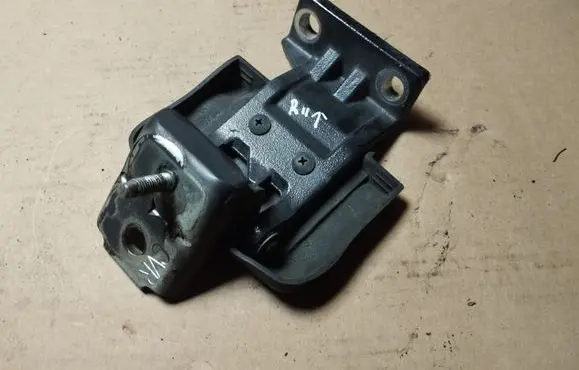 Honda Element Rear door upper hinge