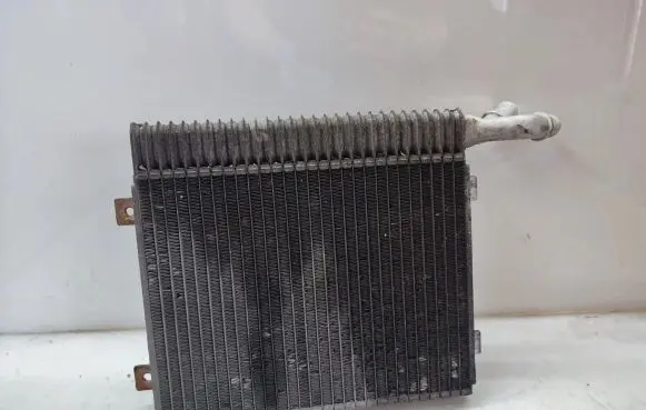 Jaguar XJ X351 Coolant radiator 9X238D048AD