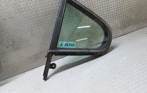 Volvo V70 Rear vent window glass 