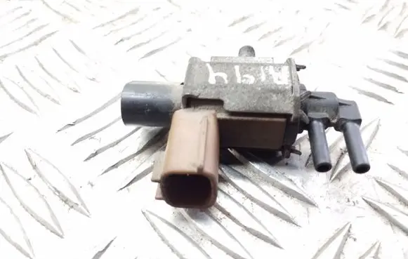 Mazda 3 I Turbo solenoid valve K5T46591