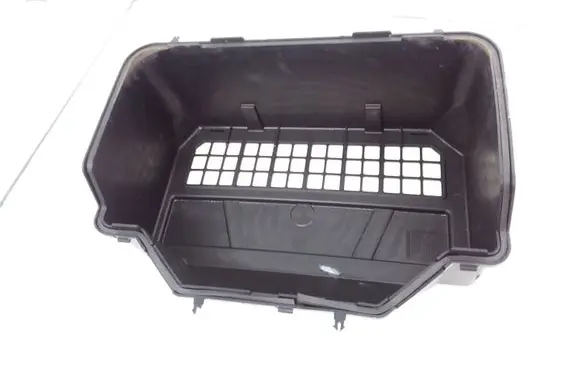 Volkswagen Touareg I Battery box tray 7L6915430A