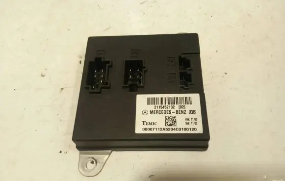 Mercedes-Benz E W211 Comfort/convenience module 2115452132