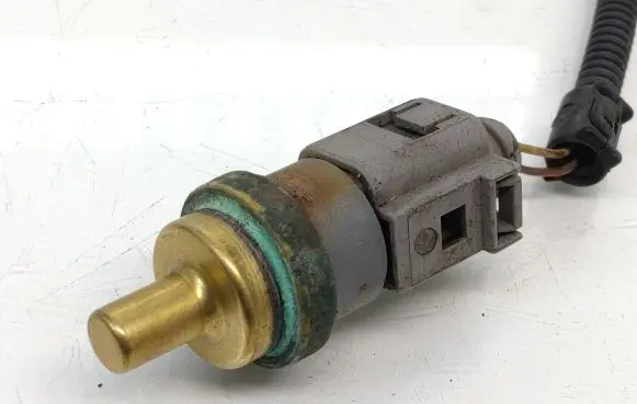 Volkswagen Golf Plus Coolant temperature sensor 06A919501