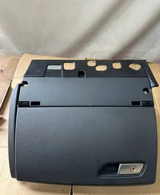Audi A7 S7 4G Glove box Z02450001